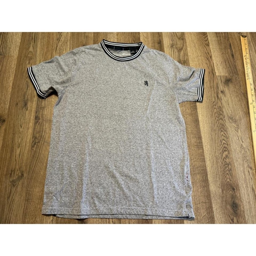 Lions Crest English Laundry T-Shirt Mens M Gray Adult Striped Trim Excellent